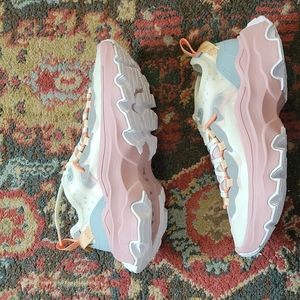 Sorel womens kinetic sneaker